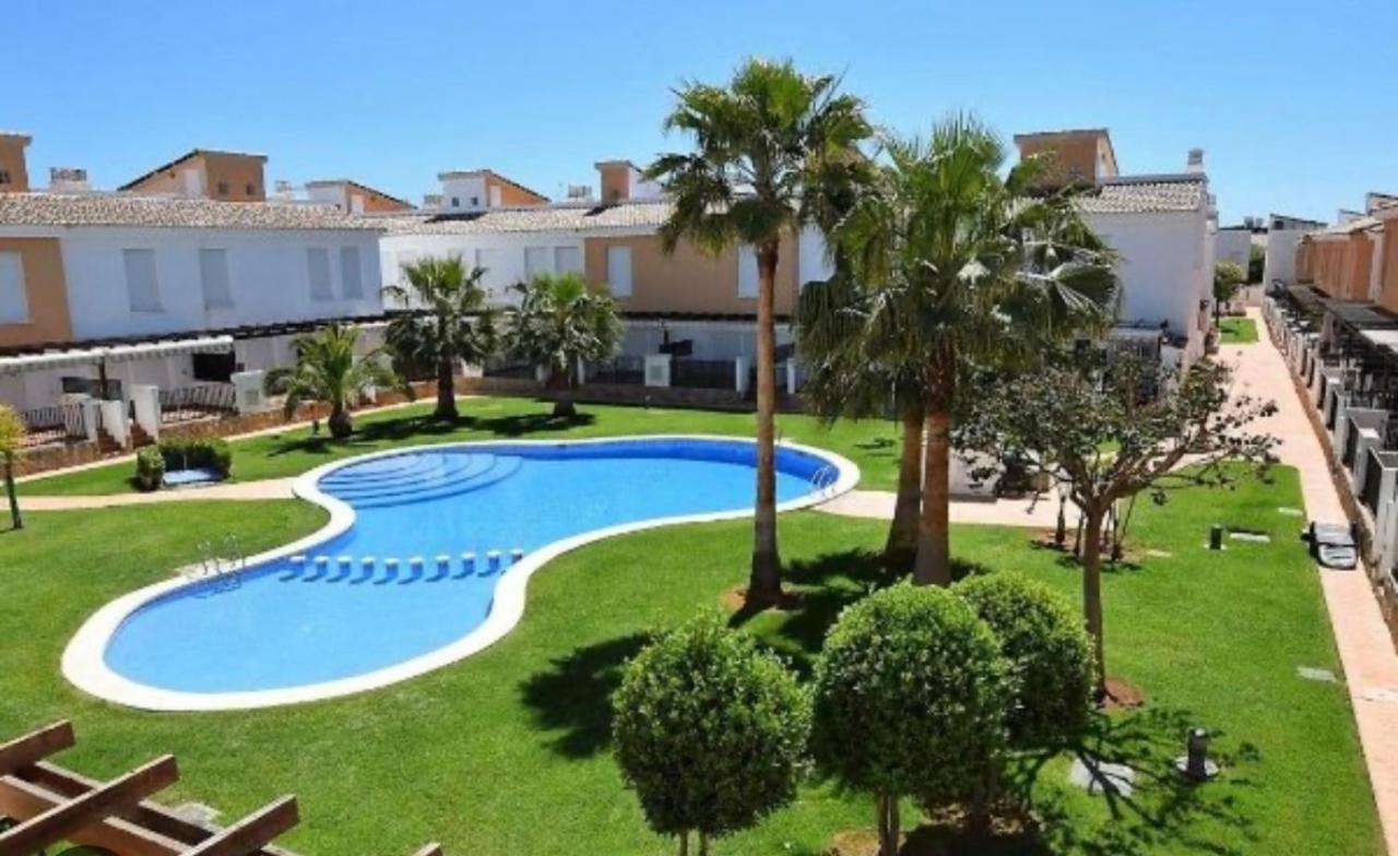 Casa Adosada Con Piscina Y Dos Terrazas Alcossebre Extérieur photo